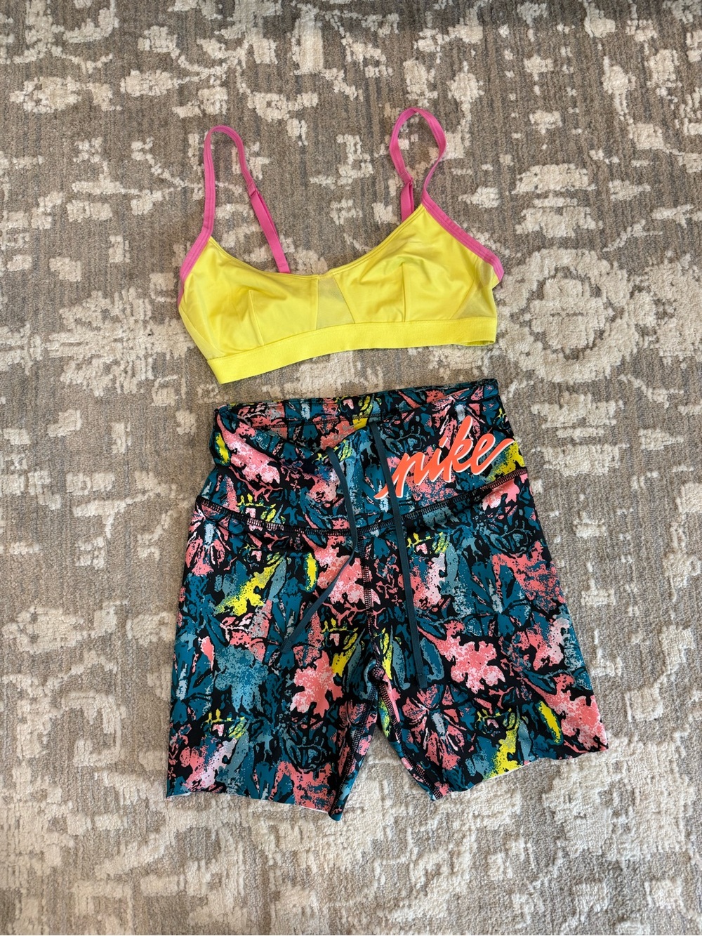 XS Nike Spandex Shorts and lounge colsie bra 2 piece Set